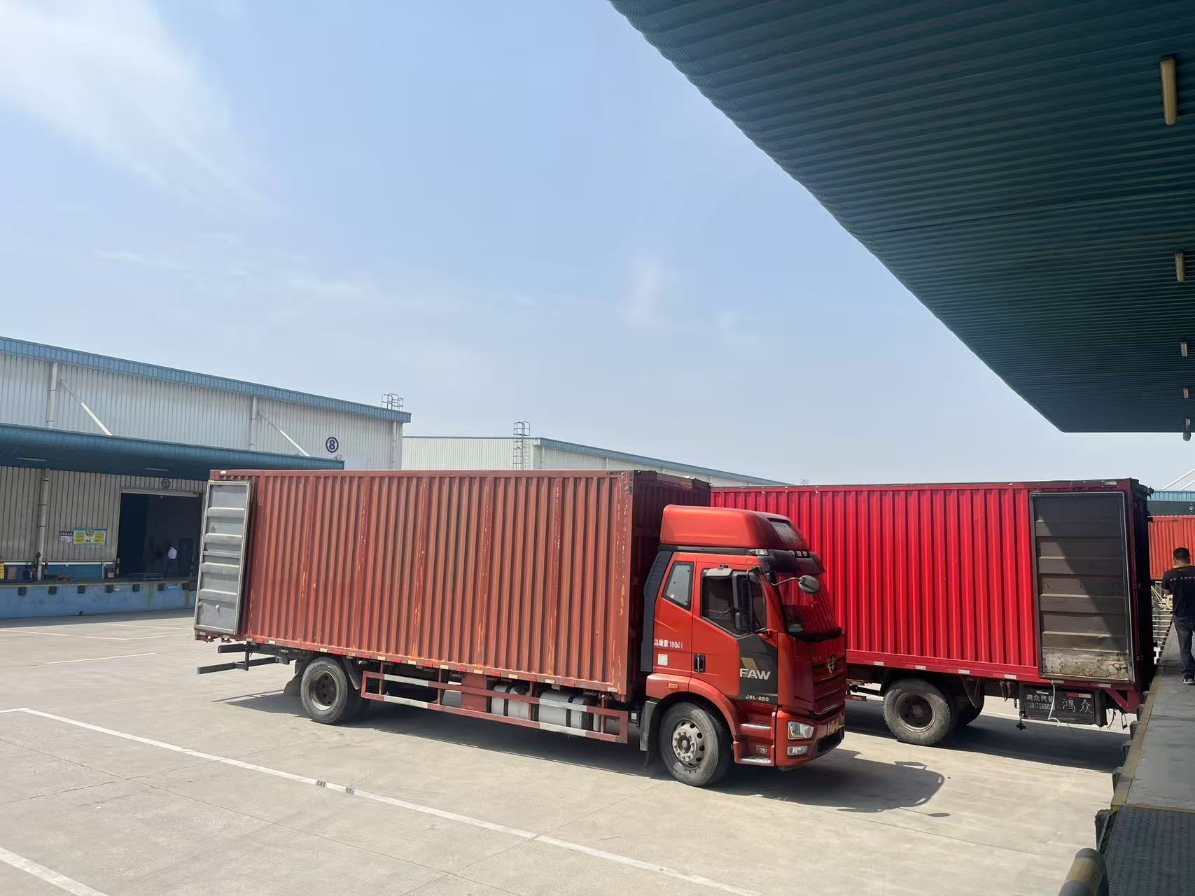 智能仓储云仓，一站式专业第三方仓库托管表包服务